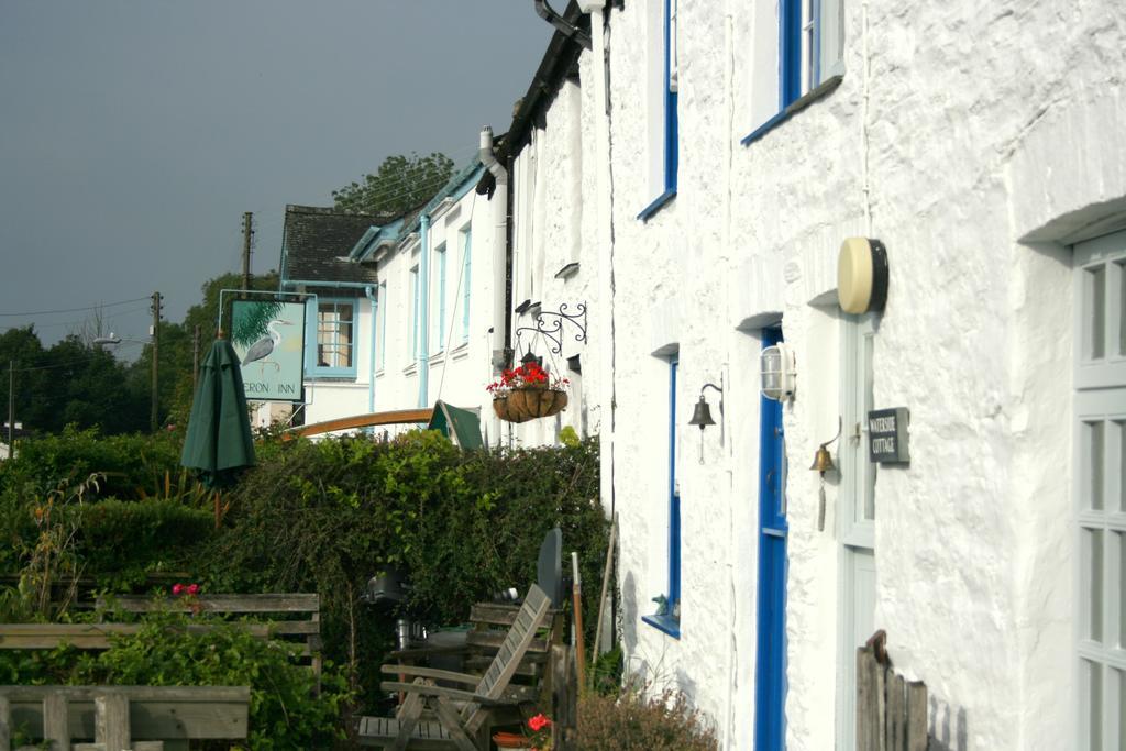 Waterside Holiday Cottages トルーロー エクステリア 写真